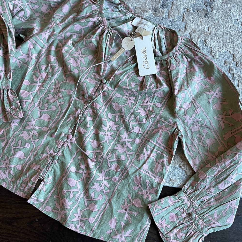 Womens's size S NWT Cleobella blouse
